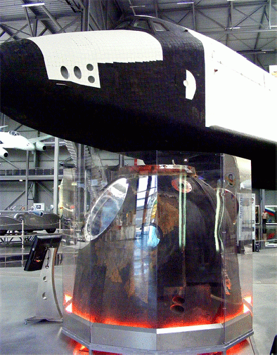 2010-05-kmhi-Sojus-TM19-Kapsel mit Buran - TMS