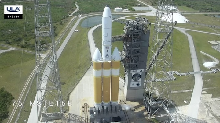 ula-delta-heavy-nrol-70-launch-bc
